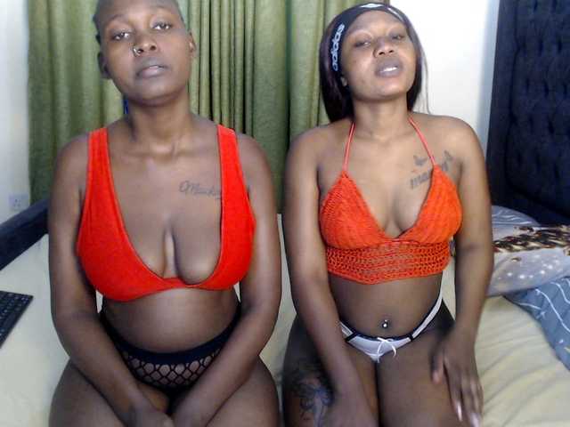 Roxanne- live cam on BongaCams