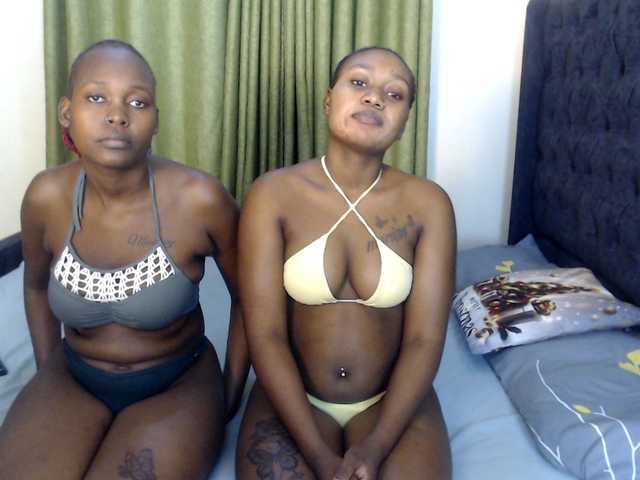 Roxanne- live cam on BongaCams