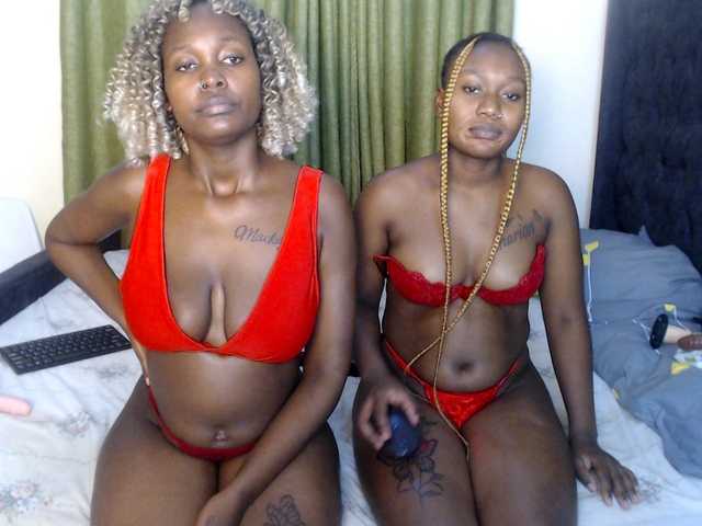 Roxanne- live cam on BongaCams