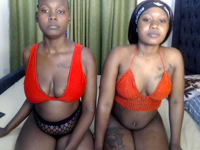 Roxanne- live cam on BongaCams
