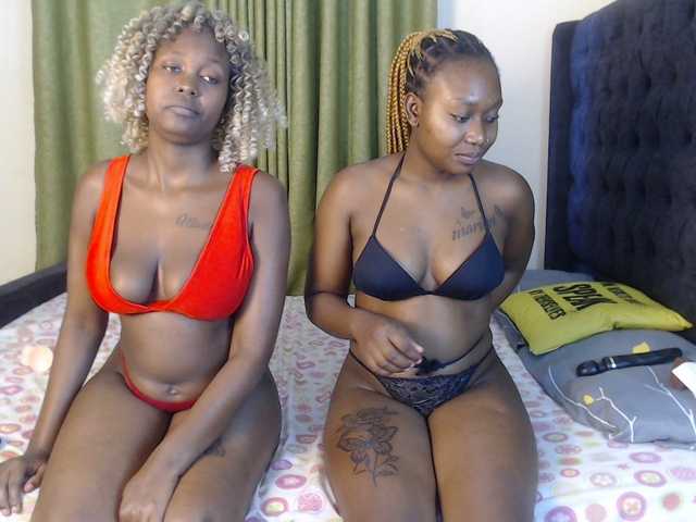 Roxanne- live cam on BongaCams
