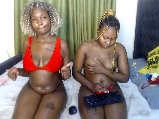 Roxanne- live cam on BongaCams