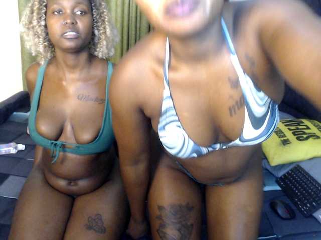 Roxanne- live cam on BongaCams