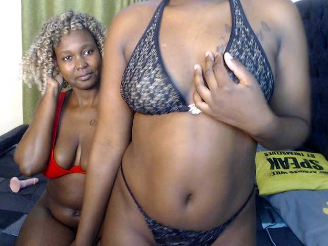 Roxanne- live cam on BongaCams