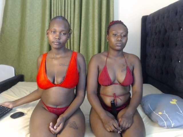 Roxanne- live cam