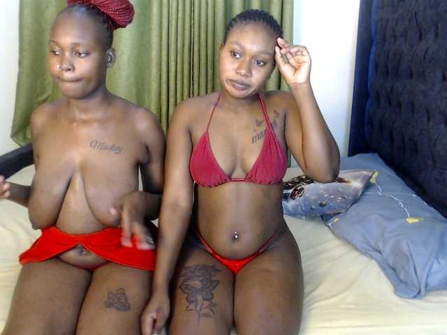 Roxanne- live cam on BongaCams