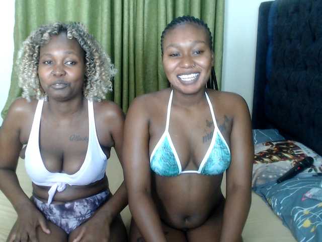 Roxanne- live cam on BongaCams