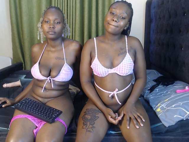 Roxanne- live cam on BongaCams