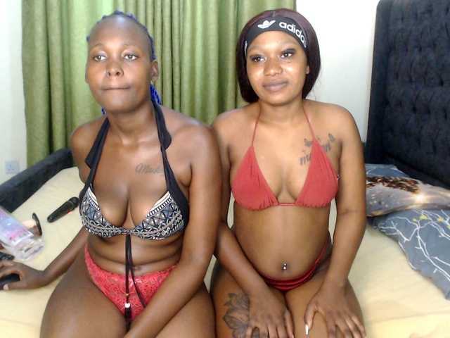 Roxanne- live cam on BongaCams