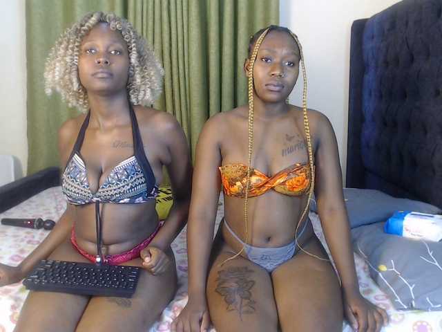 Roxanne- live cam on BongaCams