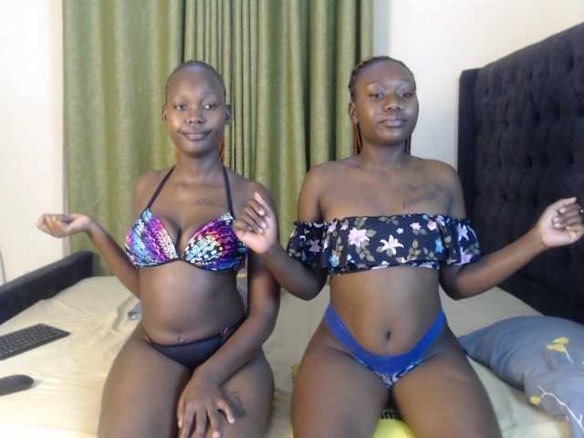 Roxanne- live cam