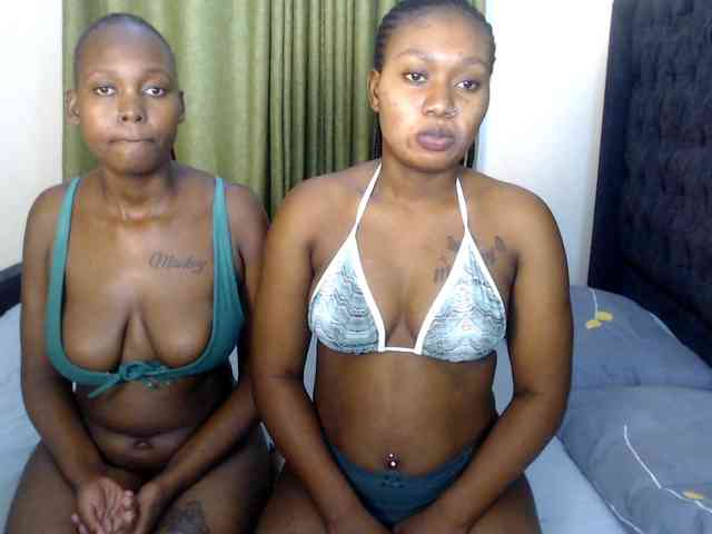 Roxanne- webcam