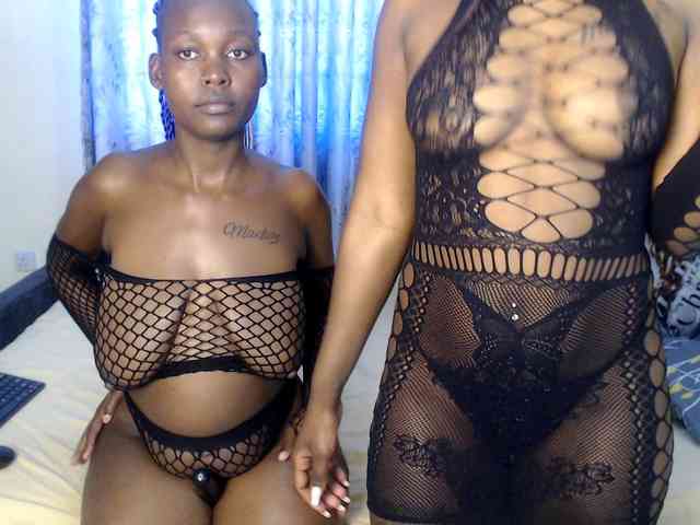 Roxanne- webcam