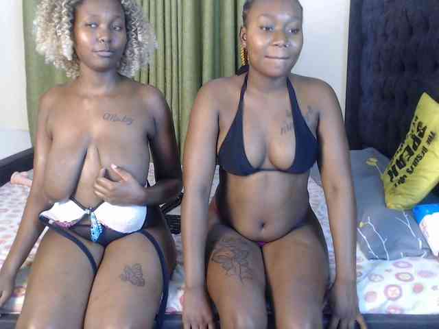 Roxanne- webcam