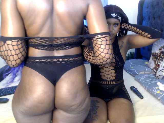 Roxanne- webcam
