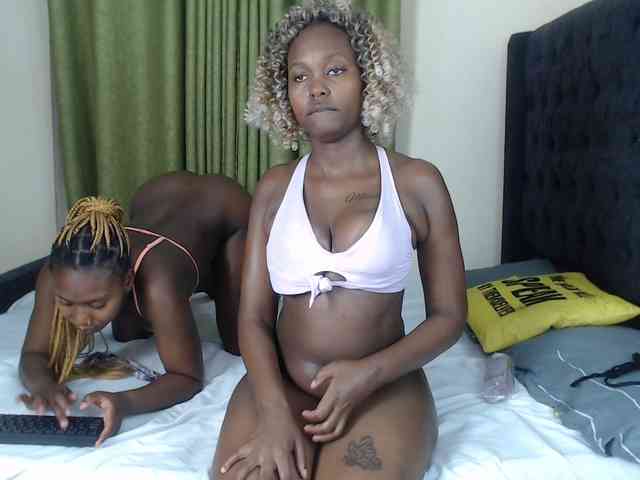 Roxanne- webcam