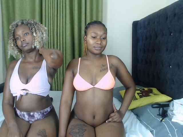 Roxanne- webcam