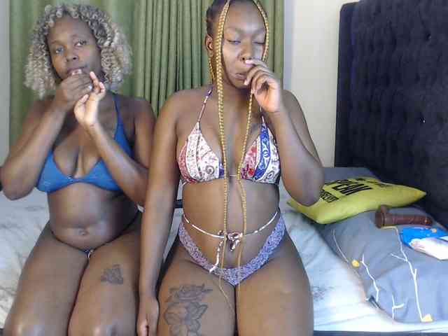 Roxanne- webcam