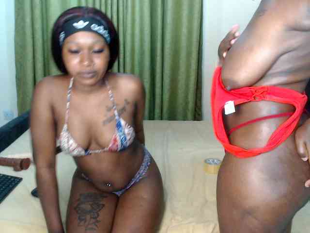 Roxanne- webcam