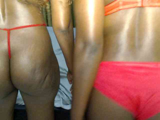 Roxanne- webcam