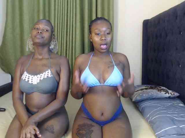 Roxanne- webcam
