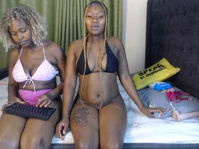 Roxanne- webcam
