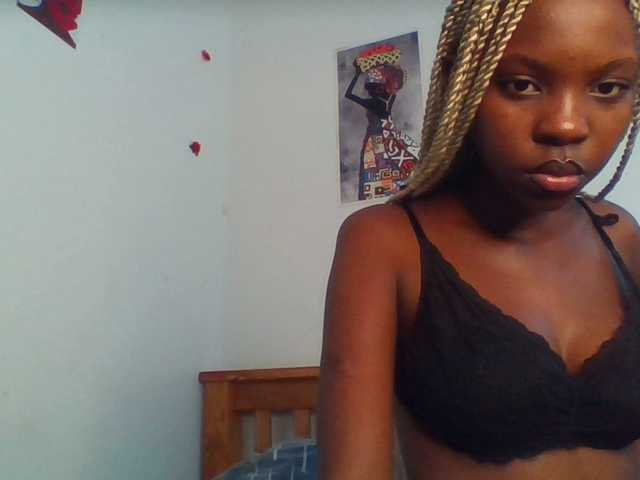 17yesterday Live Cam on BongaCams