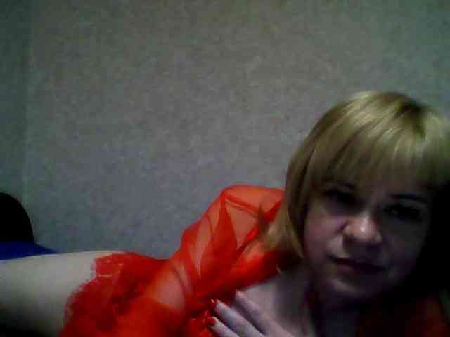 olesyaLAV webcam