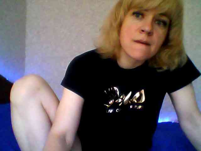 olesyaLAV webcam