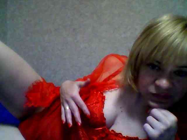 olesyaLAV webcam