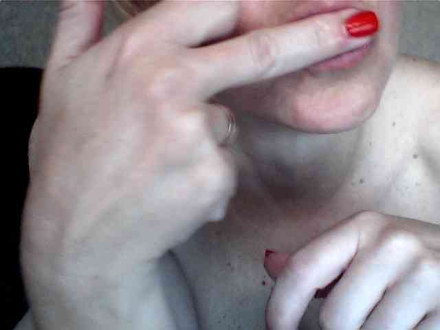 olesyaLAV webcam