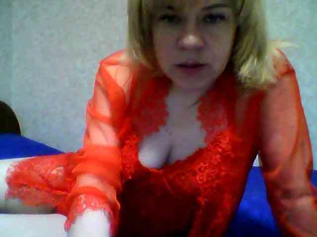 olesyaLAV webcam
