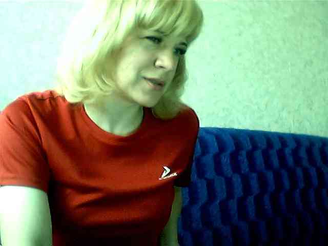 olesyaLAV webcam