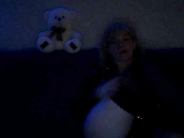 olesyaLAV webcam