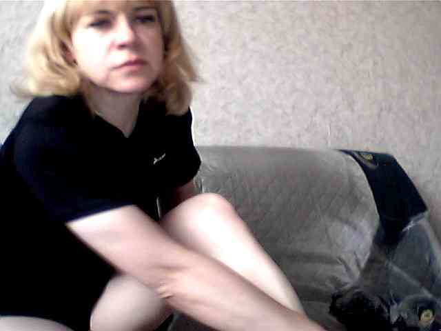 olesyaLAV webcam