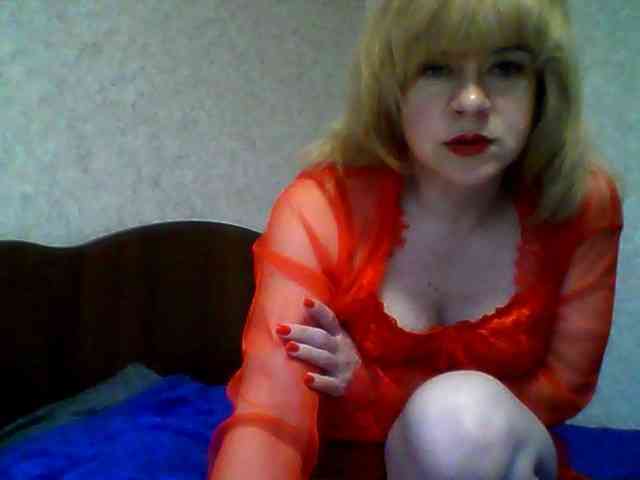 olesyaLAV webcam