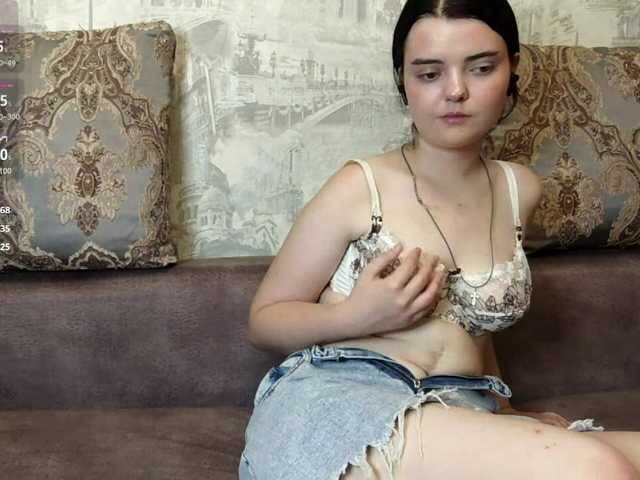 RosalynSturner live cam on BongaCams