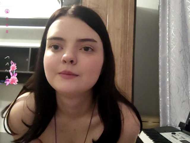 RosalynSturner live cam on BongaCams