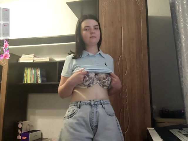 RosalynSturner live cam on BongaCams