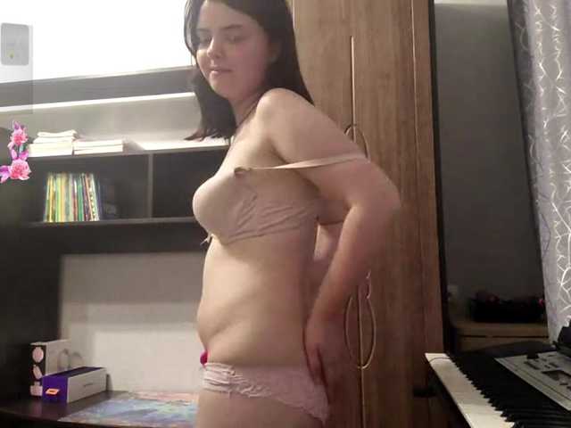 RosalynSturner live cam on BongaCams