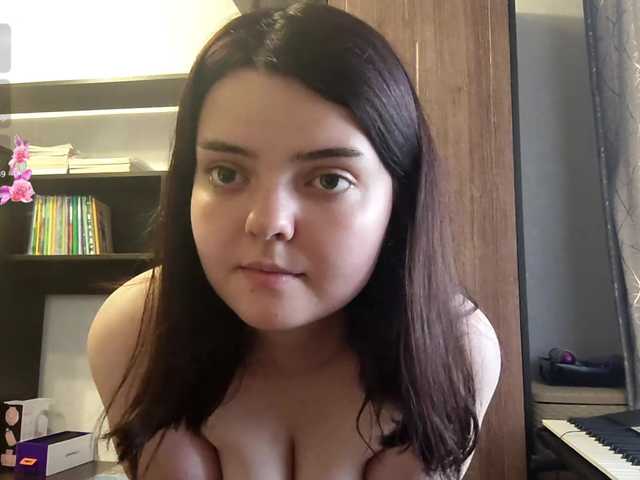 RosalynSturner live cam on BongaCams