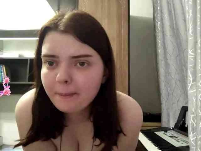 RosalynSturner webcam