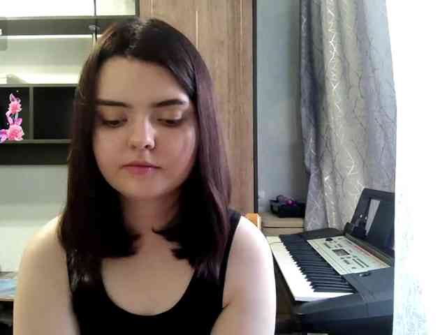 RosalynSturner webcam