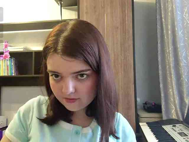 RosalynSturner webcam