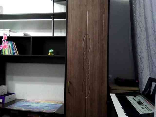 RosalynSturner webcam