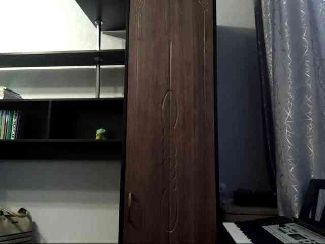 RosalynSturner webcam