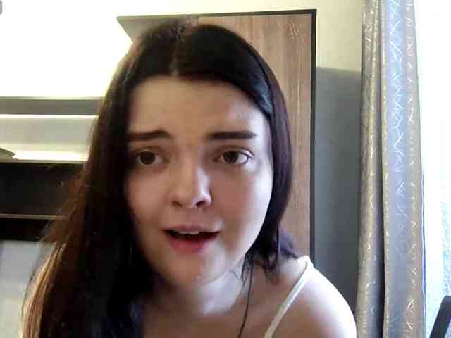 RosalynSturner webcam