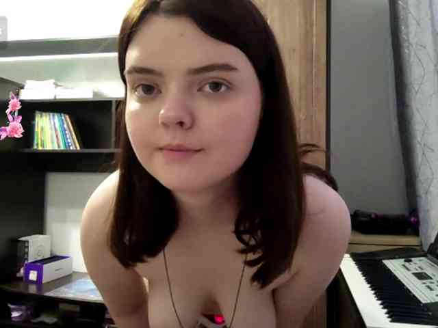 RosalynSturner webcam