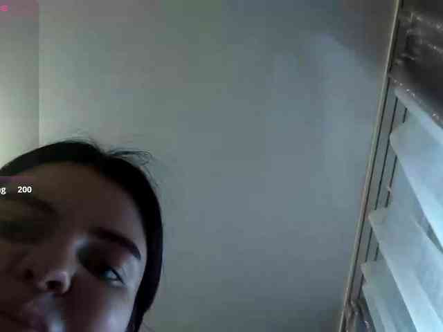 RosalynSturner webcam