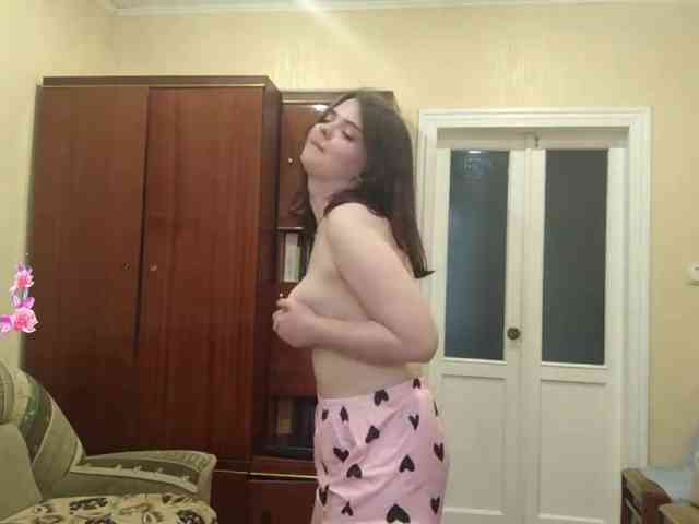 RosalynSturner webcam